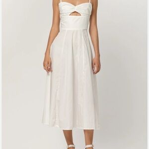 Elegant White Lusana Julia Dress NWT US 4